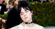 Billie Eilish o życiu z objawami zespołu Tourette'a: "Ludzie myślą, że próbuję BYĆ ZABAWNA"