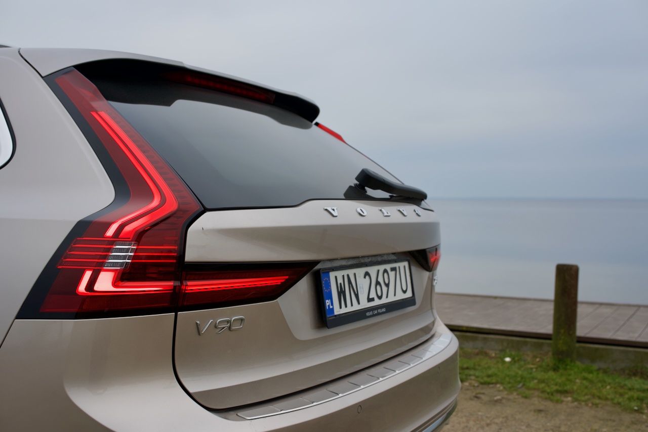 Volvo V90