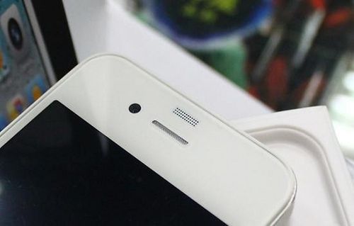 iPhone 4 64 GB dostępny na czarnym rynku 3