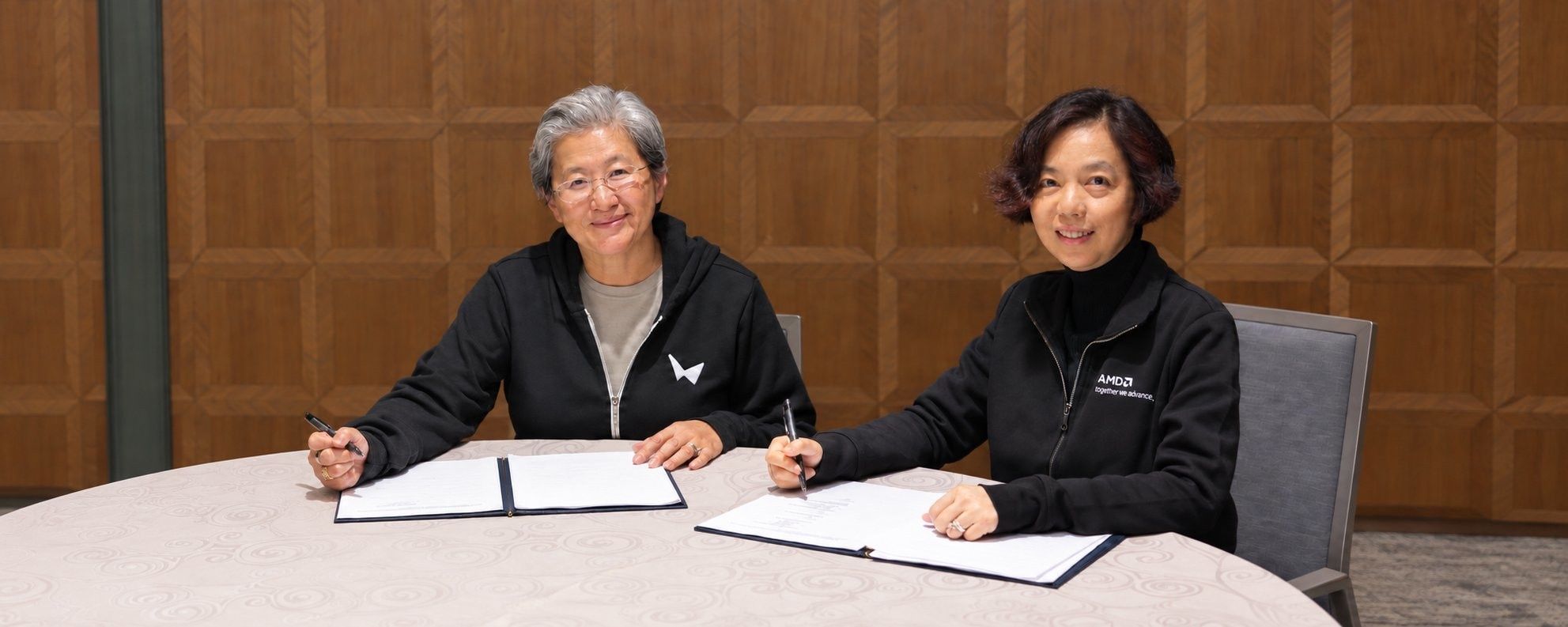 Lisa Su i Fei-Fei Li. AMD przejmuje World Labs