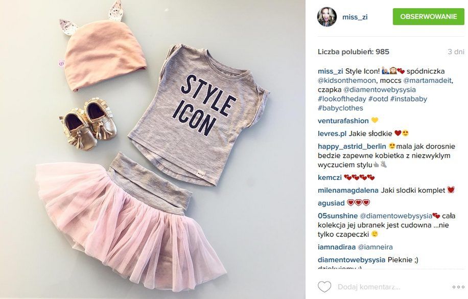 Spódnica: Kidsonthemoon, mokasyny: Martamadeit, czapka: Diamentowe (fot. Instagram)
