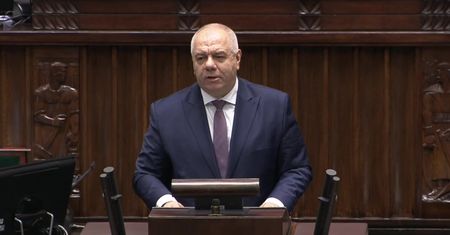 Sasin: Chodzi o to, aby opodatkować rosnące w sposób nadwymiarowy marże. Nie zyski