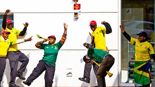 Mundialowe wuwzele prosto na smartfona 1