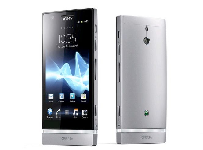 Xperia P2 na horyzoncie. Mocna specyfikacja, wielka bateria i... nowy-stary design 4