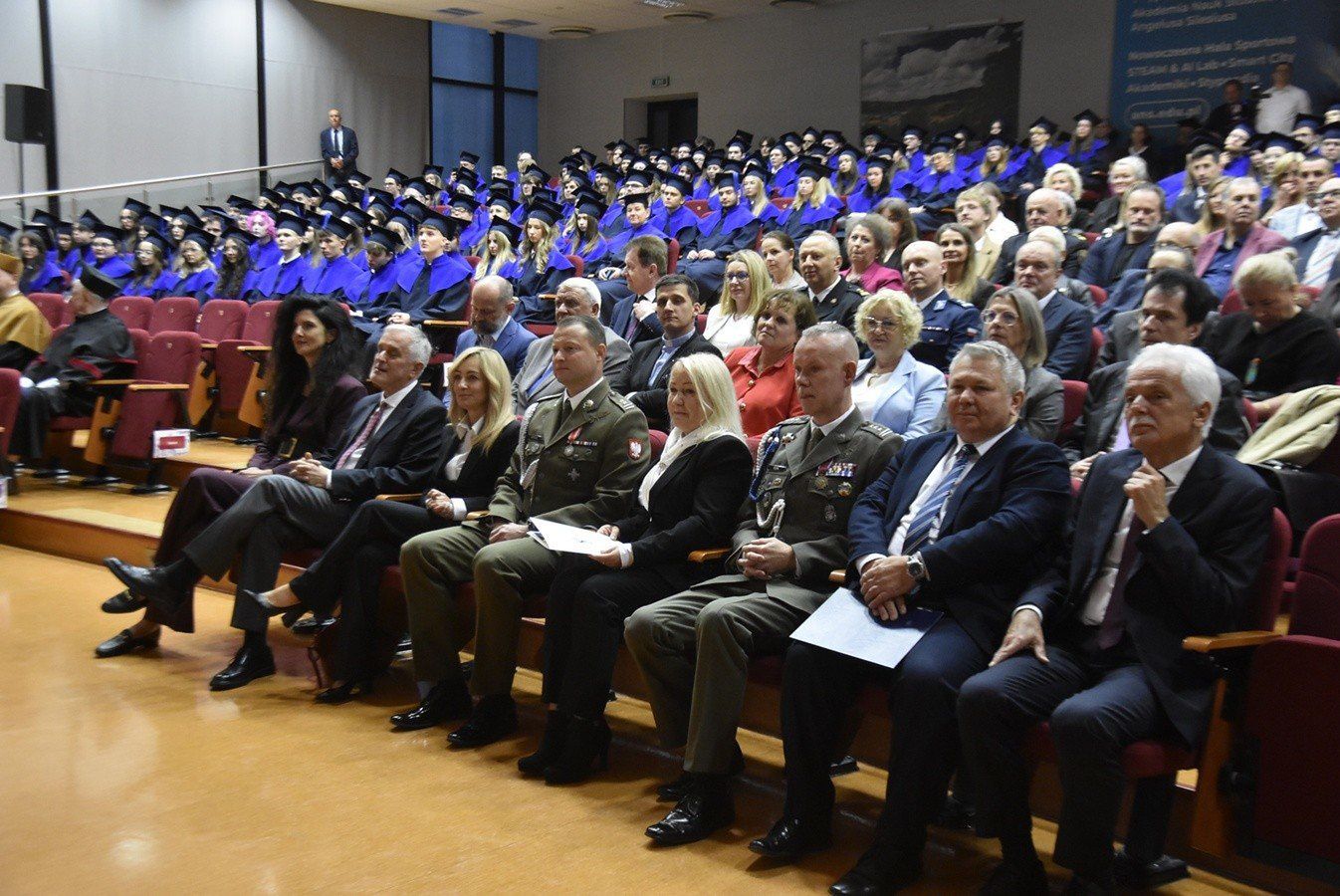 Na Akademii Nauk Stosowanych Angelusa Silesiusa w Wałbrzychu rozpoczęto 26. rok akademicki