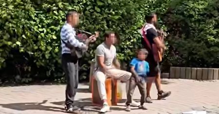 Nagrani pod kościołem na Krupówkach. "Trudno zrozumieć, co wykrzykują"