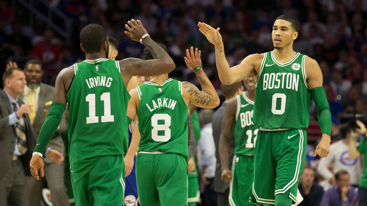 Getty Images / Na zdjęciu: koszykarze Boston Celtics