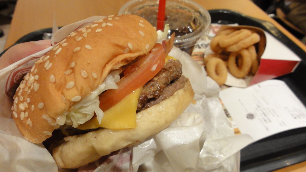 Double Whooper z serem (Burger King)