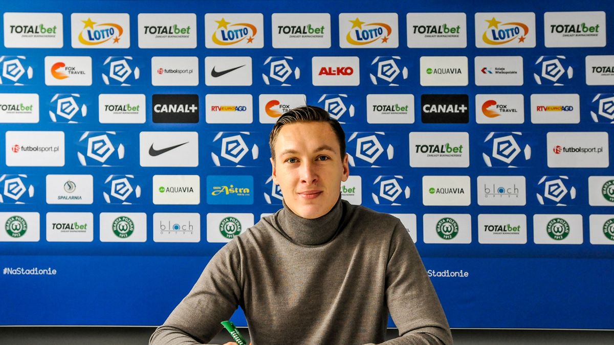Materiały prasowe / Piotr Leśniowski, Warta Poznań / Na zdjęciu: Mateusz Kupczak