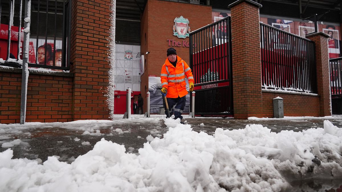 Getty Images / Peter Byrne/PA Images / Na zdjęciu: sytuacja w Liverpoolu