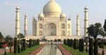 Tadż Mahal zmienia barwę
