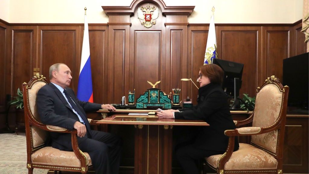 Rosyjski bank centralny wykonuje kolejny ruch, by ratować gospodarkę.