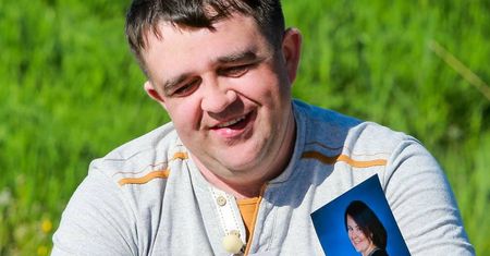 "Rolnik szuka żony". Pamiętacie Zbyszka? Dziś nie na rzeka na swój los