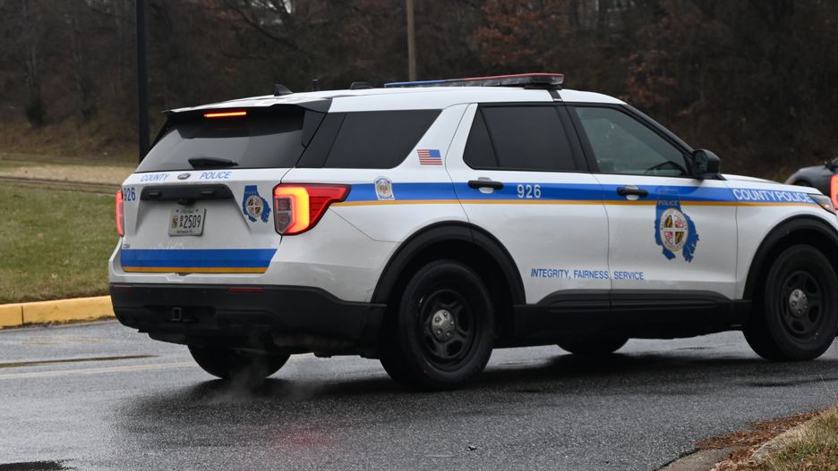 MARYLAND, UNITED STATES - DECEMBER 24: A view from the scene where four people shot in a Christmas Eve domestic shooting at the Ross Ridge Apartment Homes in Rosedale, Baltimore County, Maryland, United States on Tuesday, December 24, 2024. Police are investigating the scene. According to authorities, at approximately 6:35 a.m. officers responded to a shooting at 6 Breslin Court in Rosedale. Police said that four people were been shot and transported to the hospital. The ages and relationship of the victims is unknown at this time. (Photo by Kyle Mazza/Anadolu via Getty Images)
