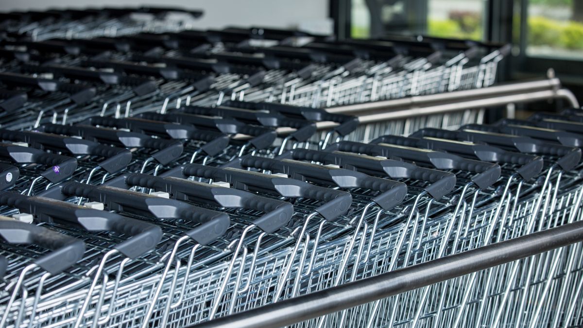 Czy w Boże Ciało sklepy są otwarte?