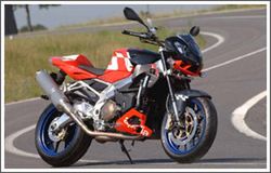 aprilia-tuono