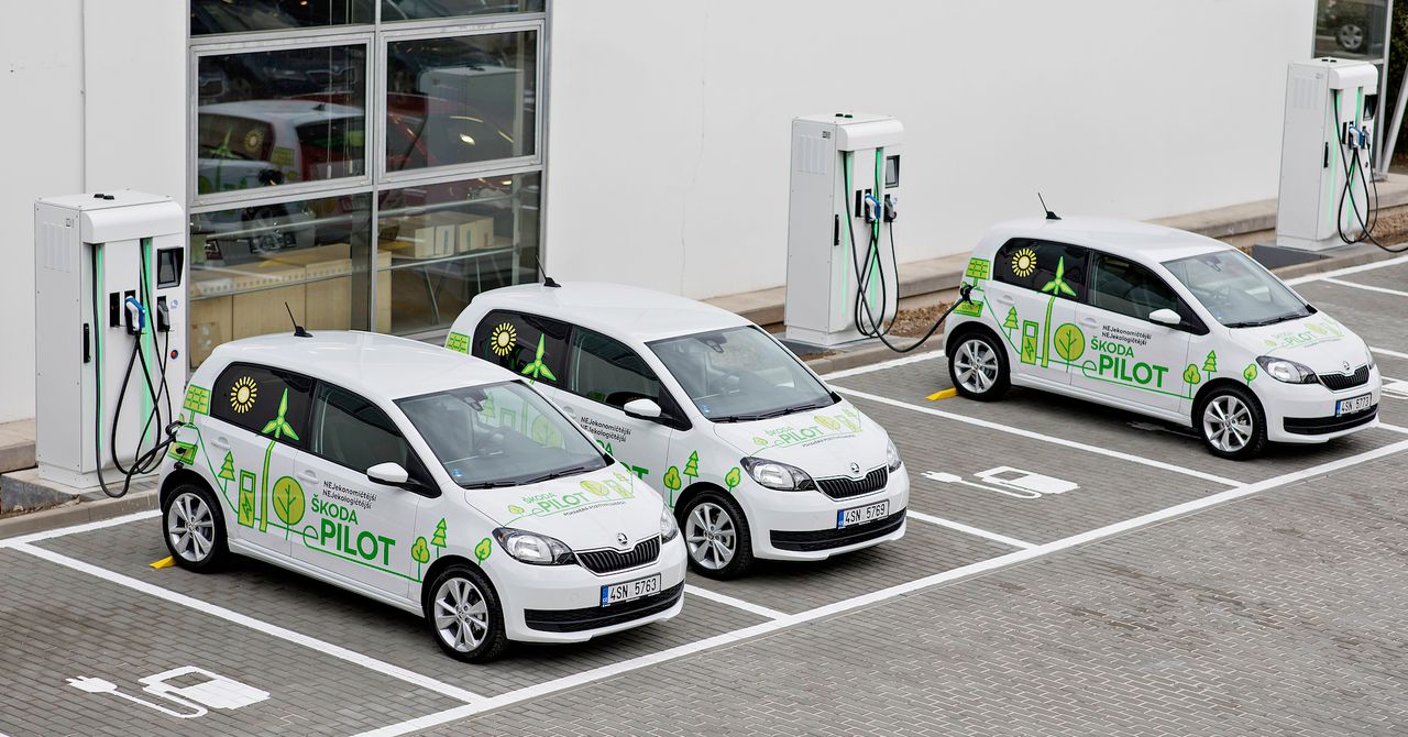 Škoda rozda elektryczne Citigo klientom, by pomogli w testowaniu auta