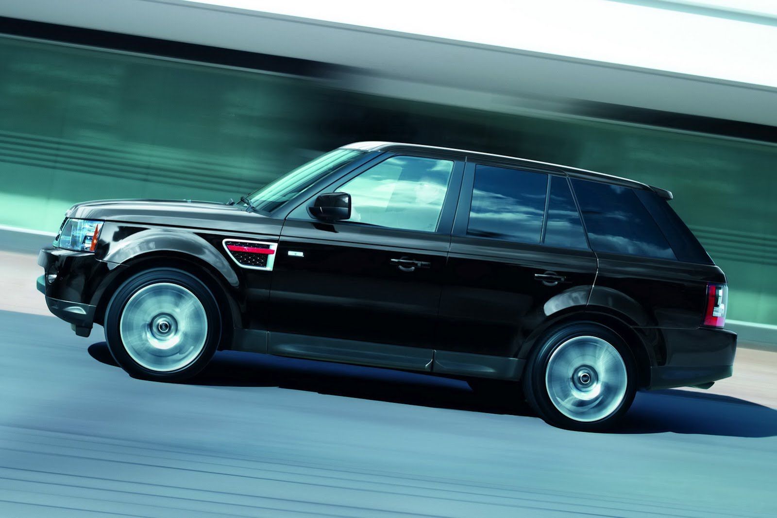 Range-Rover-HSE-Special-Edition