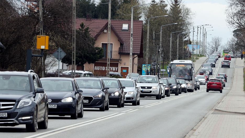 Wzmożony ruch na zakopiance. Korki utworzyły się już przed godziną 11