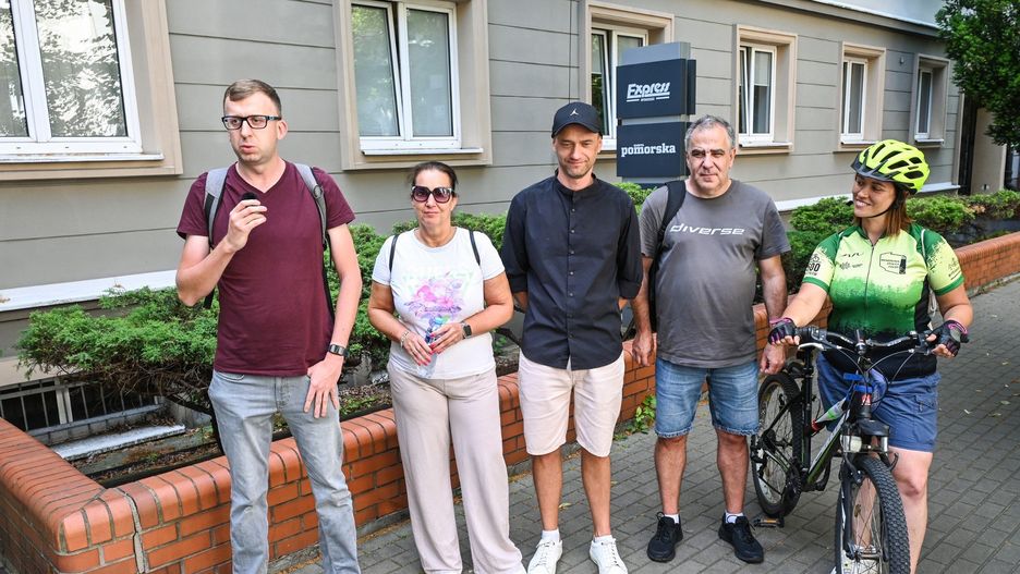 Nasz redakcyjny test - po ponad 15 latach powtarzamy akcję i sprawdzamy, kto dojedzie szybciej z redakcji przy ul. Zamoyskiego w Bydgoszczy na Dworzec Główny.