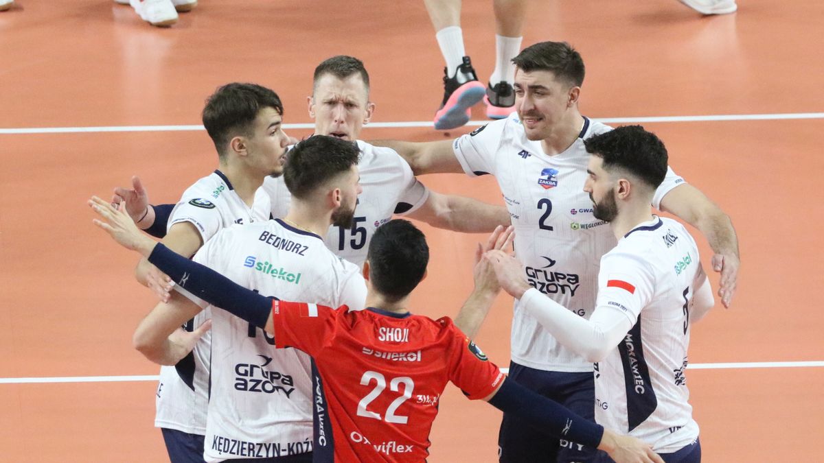 Zdjęcie okładkowe artykułu: PAP / Krzysztof Świderski  / Na zdjęciu: siatkarze Grupa Azoty ZAKSA Kędzierzyn-Koźle