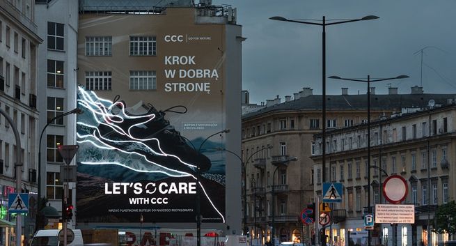 Mural z recyklomatem w kampanii CCC
