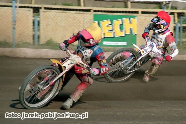 Dariusz Stenka na prowadzeniu w barwach Wybrzeża