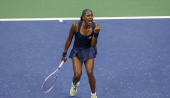 Gauff zwycięska pod dachem