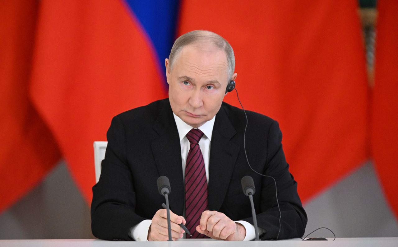 Putin proponuje rozmowy pokojowe w Stambule. Zełenski wzywa do natychmiastowego zawieszenia broni