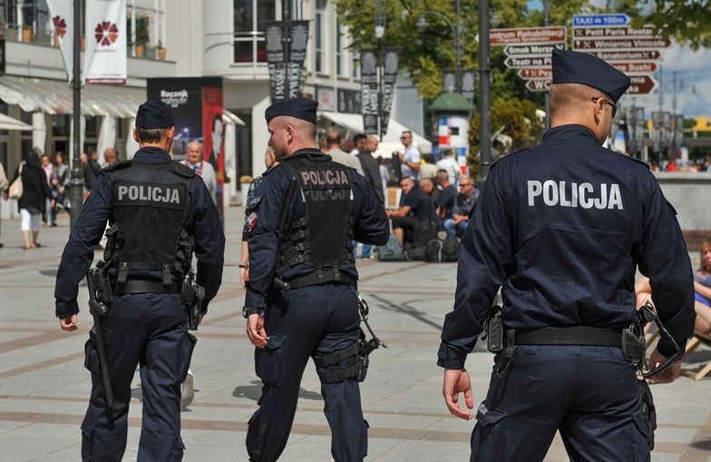 W całej Polsce brakuje policjantów. Według oficjalnych danych jest ponad pięć tysięcy wakatów.