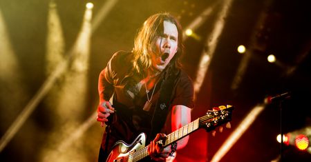 Jego zdjęcia są naprawdę głośne! Radek Zawadzki i jego fotografia koncertowa