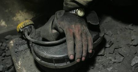 Wypadek na kopalni Bogdanka. Nie żyje 41-letni górnik