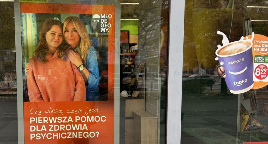 Żabka i Młode Głowy na rzecz zdrowia psychicznego młodych