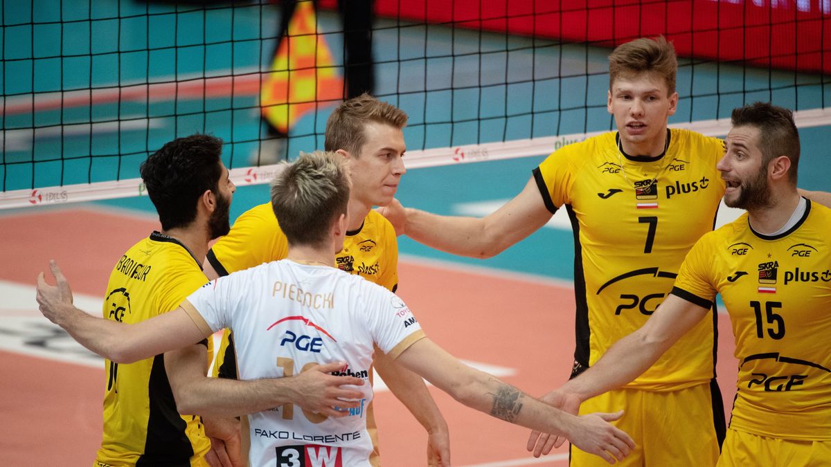 PAP / Grzegorz Michałowski / Na zdjęciu: siatkarze PGE Skry Bełchatów