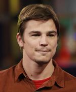 Josh Hartnett pomści rodziców