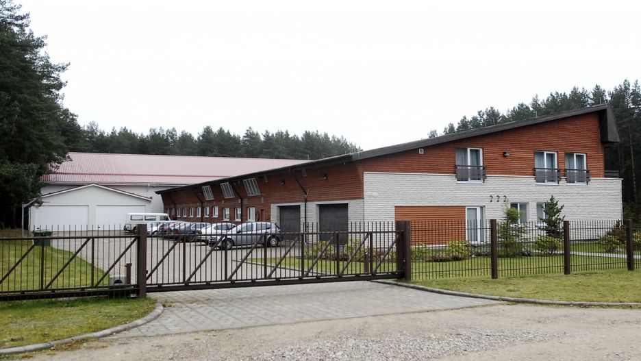 Litwini wystawili na sprzedaż byłe więzienie CIA