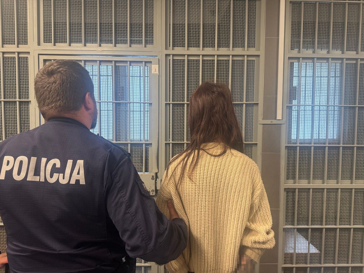 Sukces warszawskiej policji. Zatrzymano dwoje handlarzy narkotyków, zabezpieczono blisko 3 kg substancji odurzających
