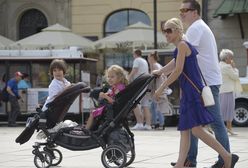 Dostałeś przelew? ZUS: pieniądze trafiły już na konta rodziców. Oto terminy wypłat