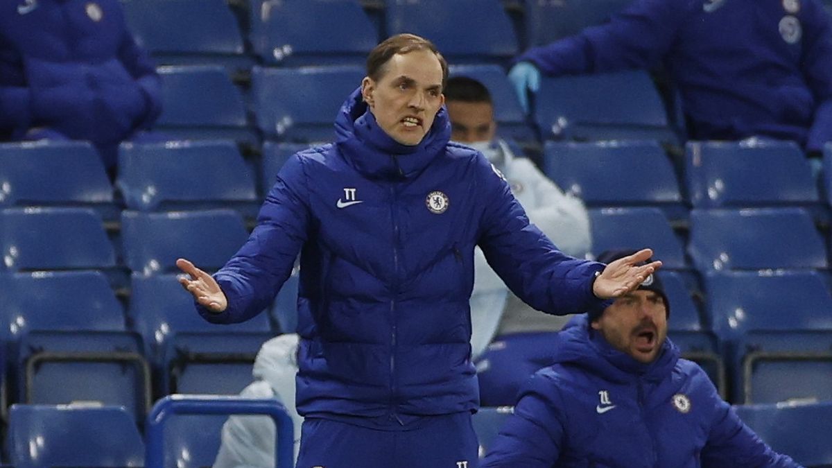 Zdjęcie okładkowe artykułu: PAP/EPA / JOHN SIBLEY / Na zdjęciu: Thomas Tuchel (Chelsea) podczas meczu z Evertonem