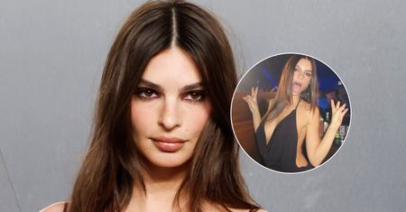 Emily Ratajkowski w skąpej kreacji kusi na parkiecie. Wycięcia ledwo zasłoniły biust [ZDJĘCIA]