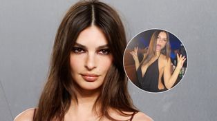 Emily Ratajkowski w skąpej kreacji kusi na parkiecie. Wycięcia ledwo zasłoniły biust [ZDJĘCIA]