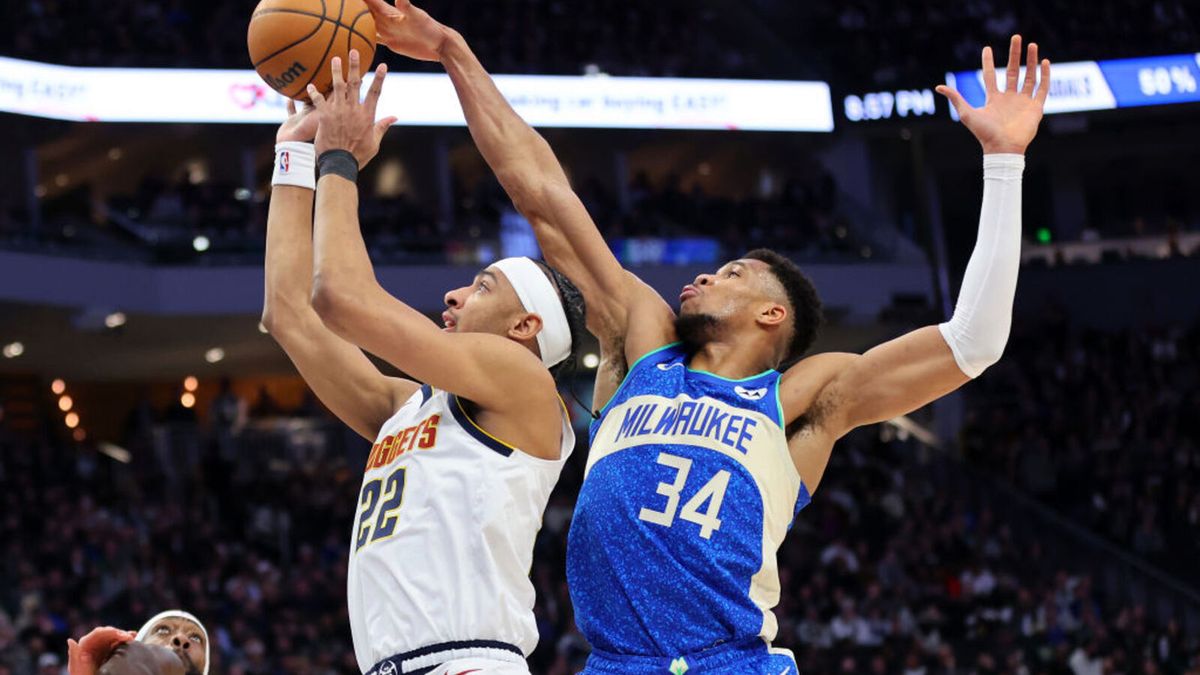 Getty Images / Stacy Revere / Milwaukee Bucks - Denver Nuggets