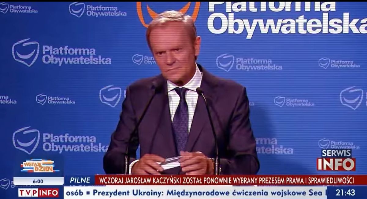 Wizerunek Donalda Tuska podczas konferencji prasowej PO został wykorzystany w klipie TVP Info