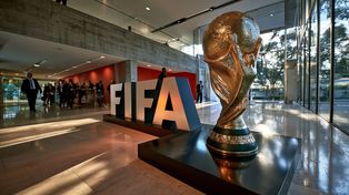 Trzęsienie ziemi w FIFA! Infantino zmuszony do odwrotu. Bunt federacji pogrążył jego wielki plan