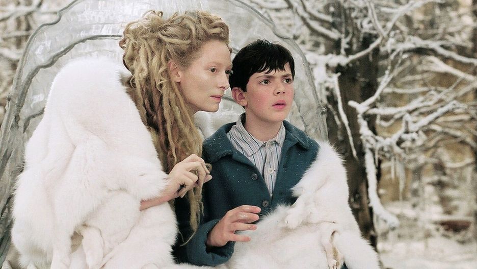 Tilda Swinton w "Opowieści z Narnii: Lew, czarownica i stara sza