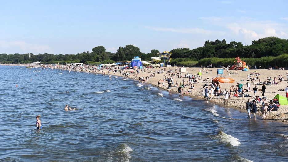 Pomorskie. Alert RCB: Zakaz zbliżania się do plaży w Gdańsku i pow. nowodworskim / foto ilustracyjne