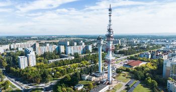 Poznań: Wieża RTV na Piątkowie nie zostanie wyburzona? Negatywna decyzja