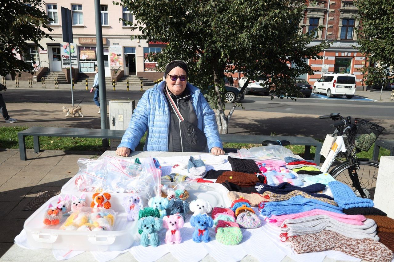 Gniezno: Rękodzieło od pani Jadzi. Lepsze niż Labubu?