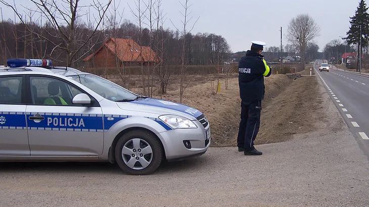 Mazowieckie/ W miejscowości Kroczewo po wypadku zablokowana dk nr 7