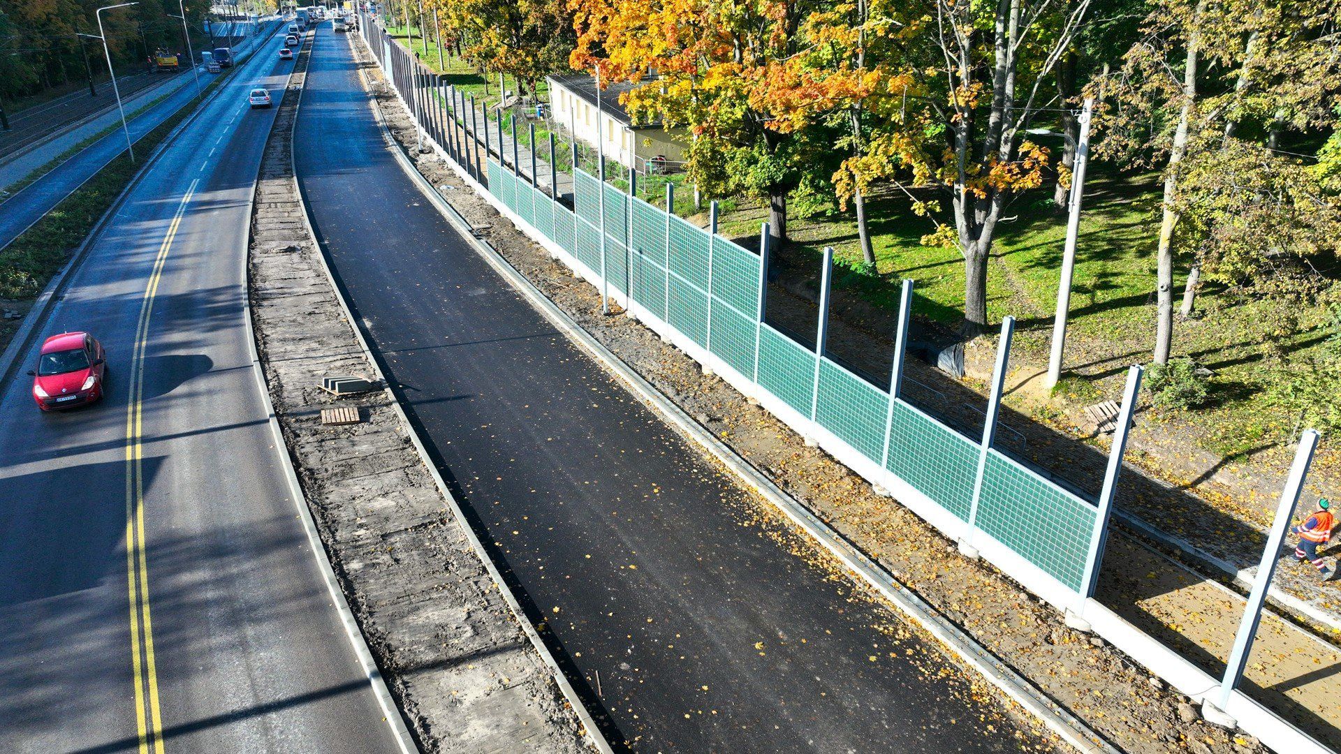 Trwa montaż ekranów akustycznych